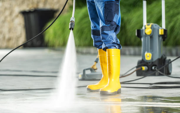 Best Pressure Washing Services for Businesses  in Uhrichsville, OH